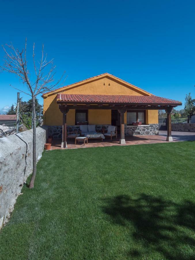 Casa Cantera Del Berrocal Ortigosa del Monte Exteriör bild