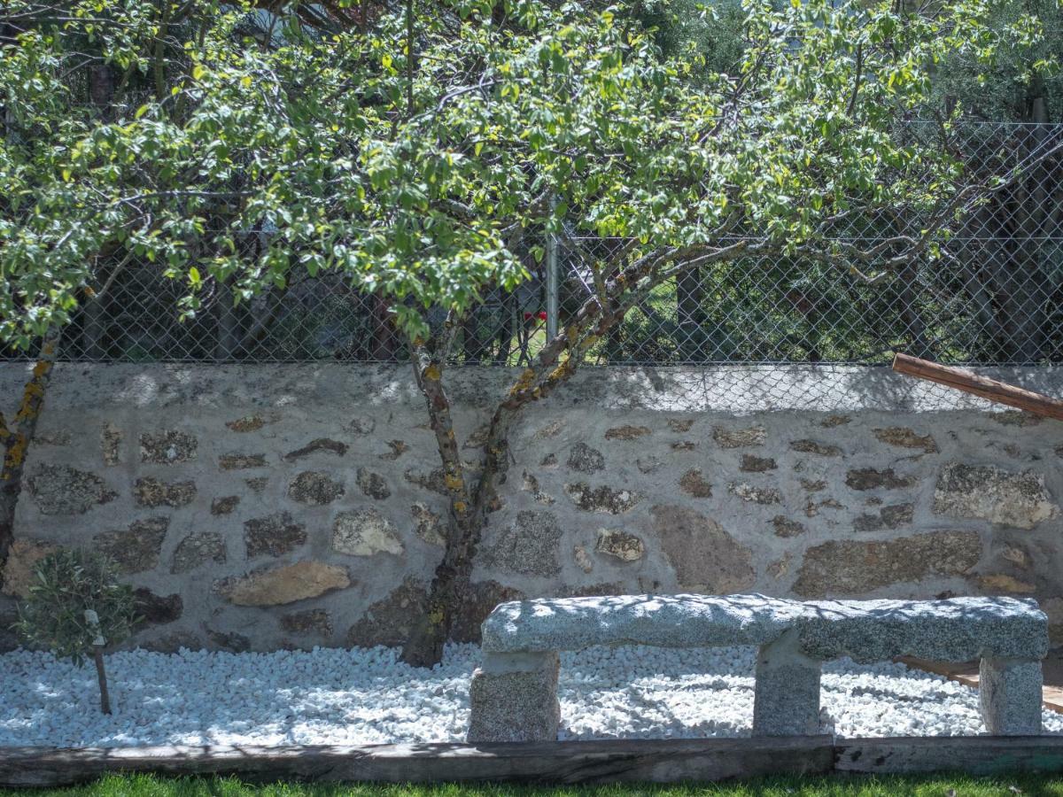 Casa Cantera Del Berrocal Ortigosa del Monte Exteriör bild