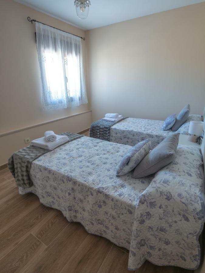 Casa Cantera Del Berrocal Ortigosa del Monte Exteriör bild
